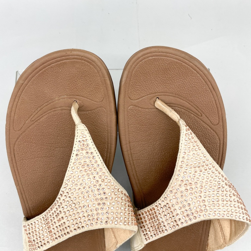 FitFlop Womens 8 Lulu Crystal Embellished Suede Sandals Beige Tan Thong Comfort - Picture 8 of 12